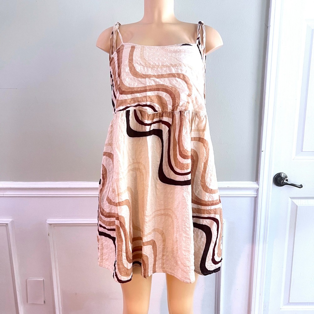 ILLA ILLA Sun Dress Sz M Tie‎ Strap Low BackTan Boho Summer